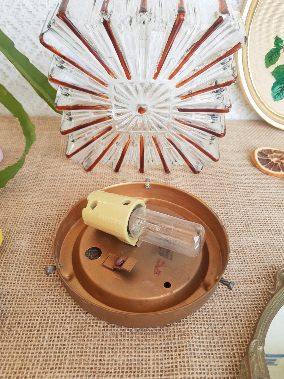 Ceiling lamp / wall lamp in molded glass two-tone square 70s