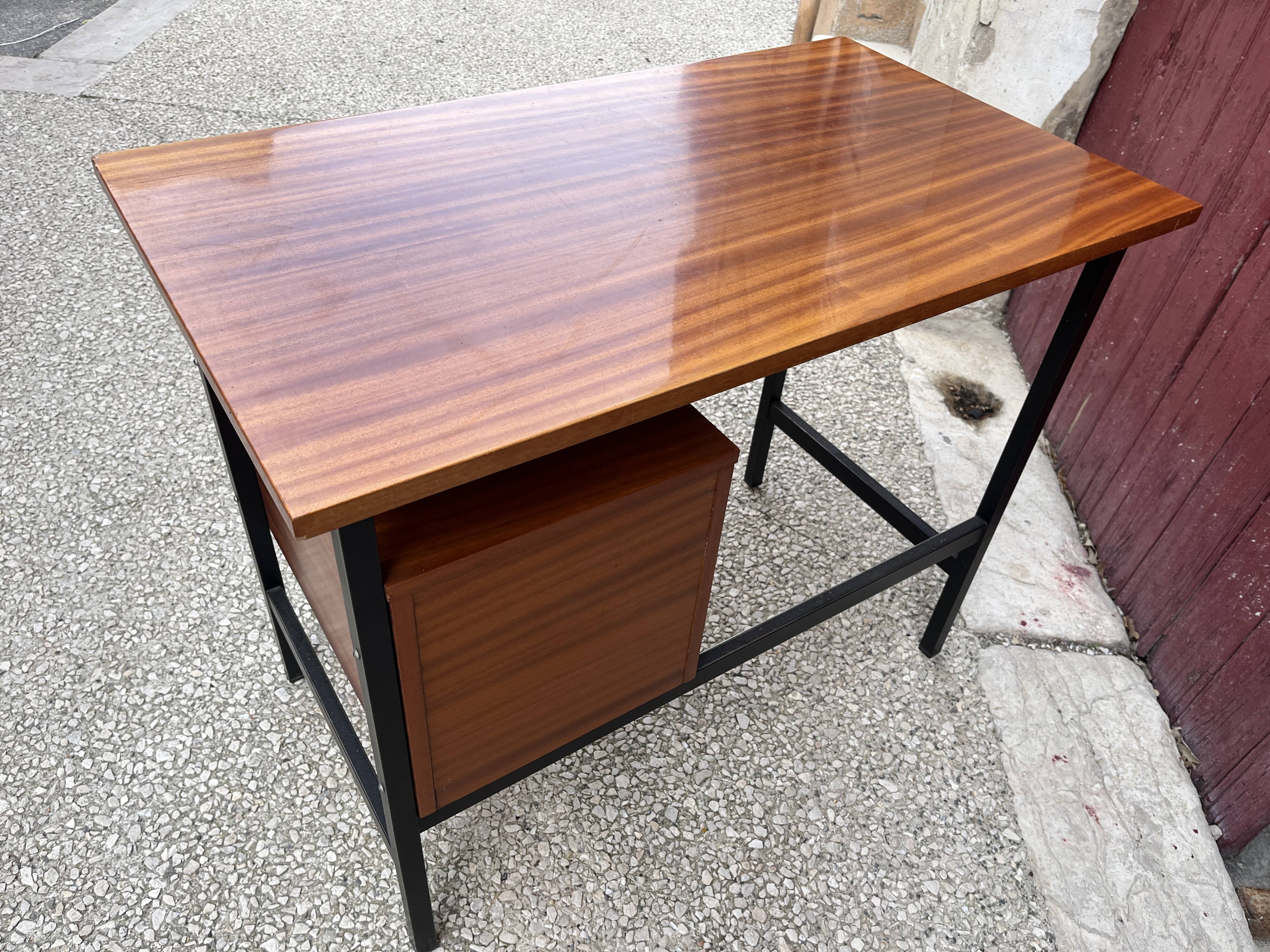 vintage 1960s desk