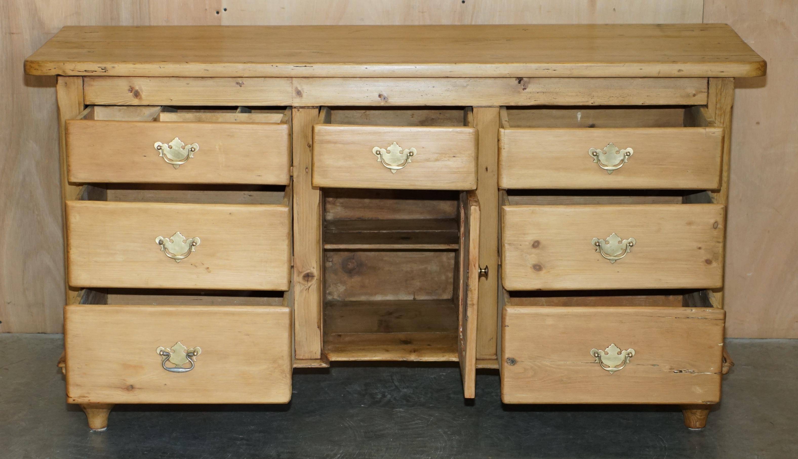 Restored Antique Régisseuse Buffet in Pine, Circa 1860