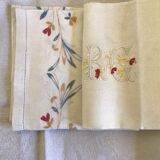 Linen table centre marked "RG" 70cmx84cm