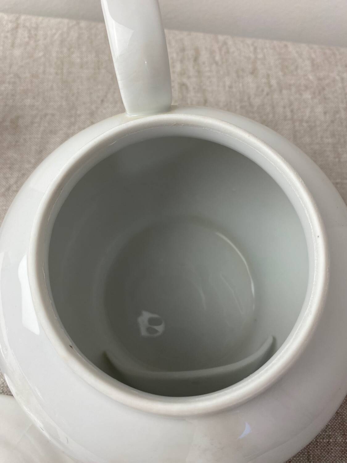 Pillivuyt France white porcelain teapot
