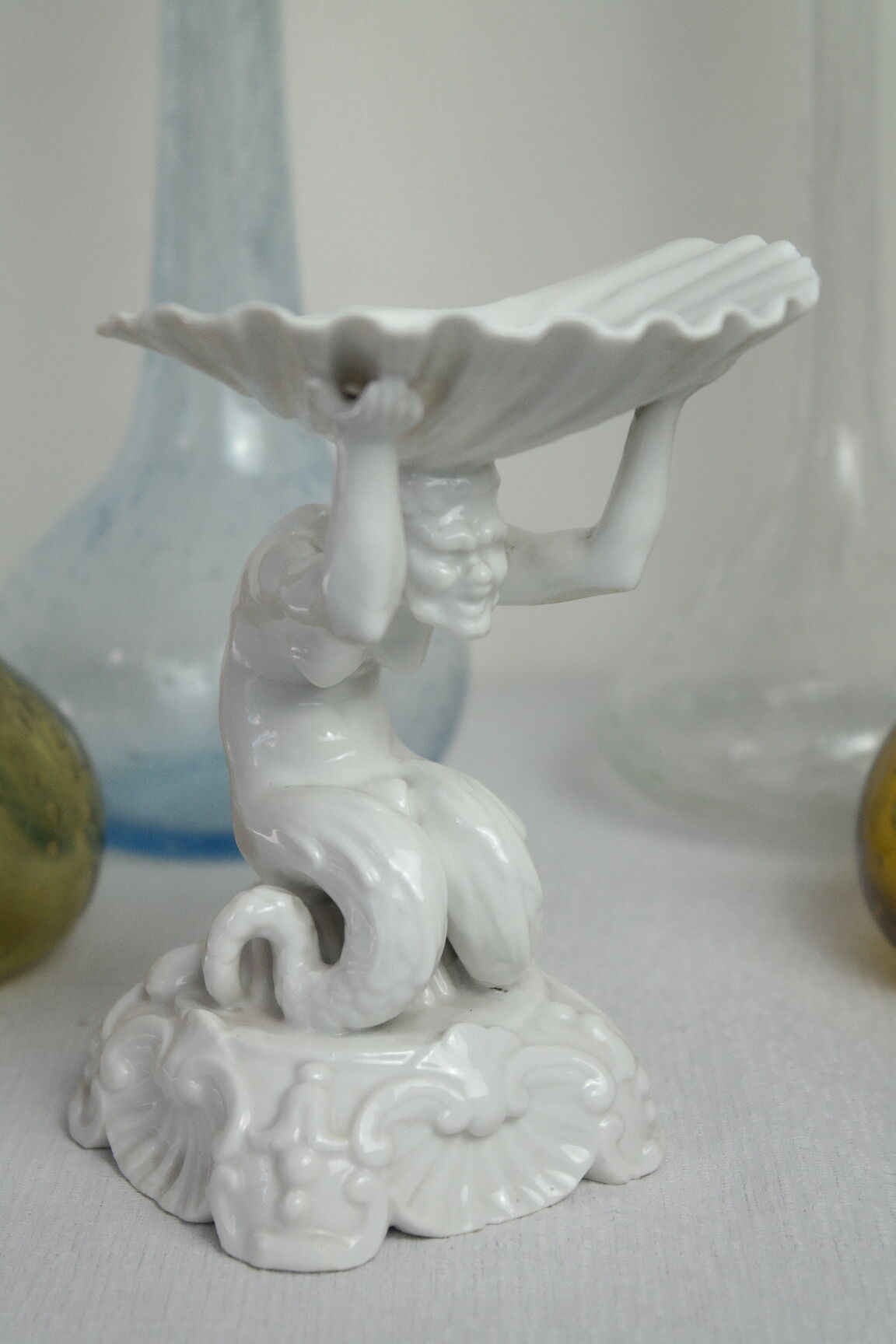 Empty Pocket Shell & Character Porcelain White De Capodimonte Italy XX th