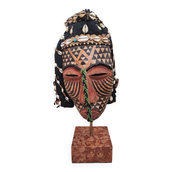 Masque Kuba, Congo — Beyit