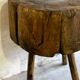 Table d'appoint Art populaire en orme, France XIXe siècle