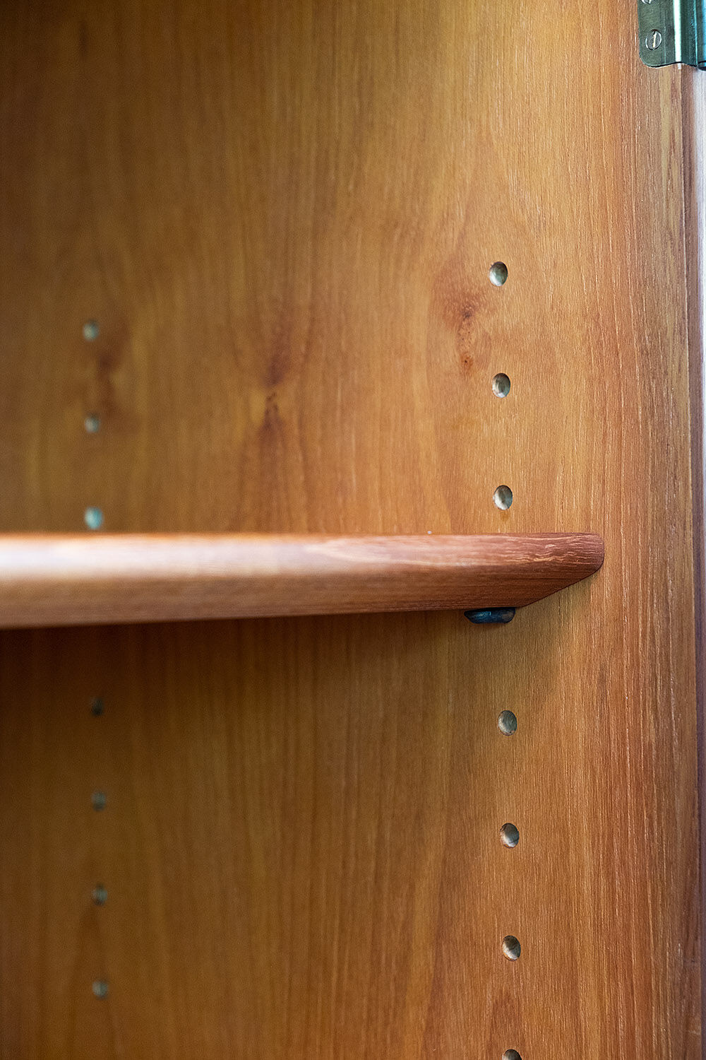 Danish Showcase in Teak by Børge Mogensen for Søborg Møbelfabrik, 1960s