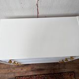 White chest of drawers