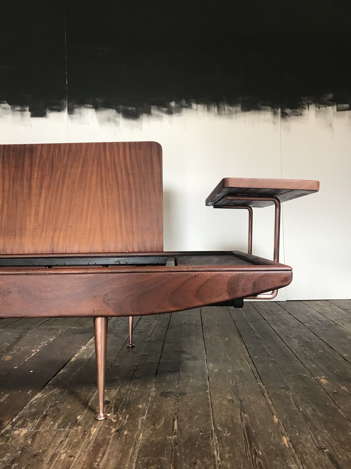 Sofa Walnut copper Wentworth Toothill years 50/60