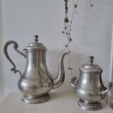 Lot of teapot, milk jug and sugar bowl in pewter
