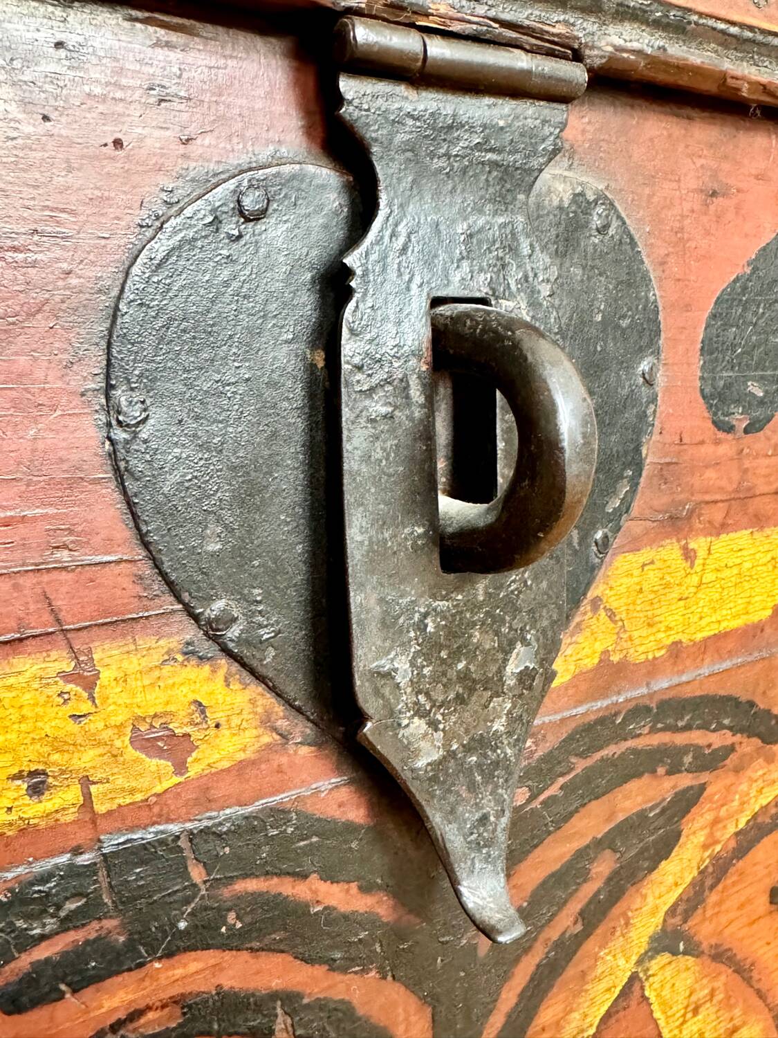Afghan dowry chest in painted wood