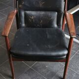 DANISH ARMCHAIR BY Arne VODDER / Manufacturer VIBAST