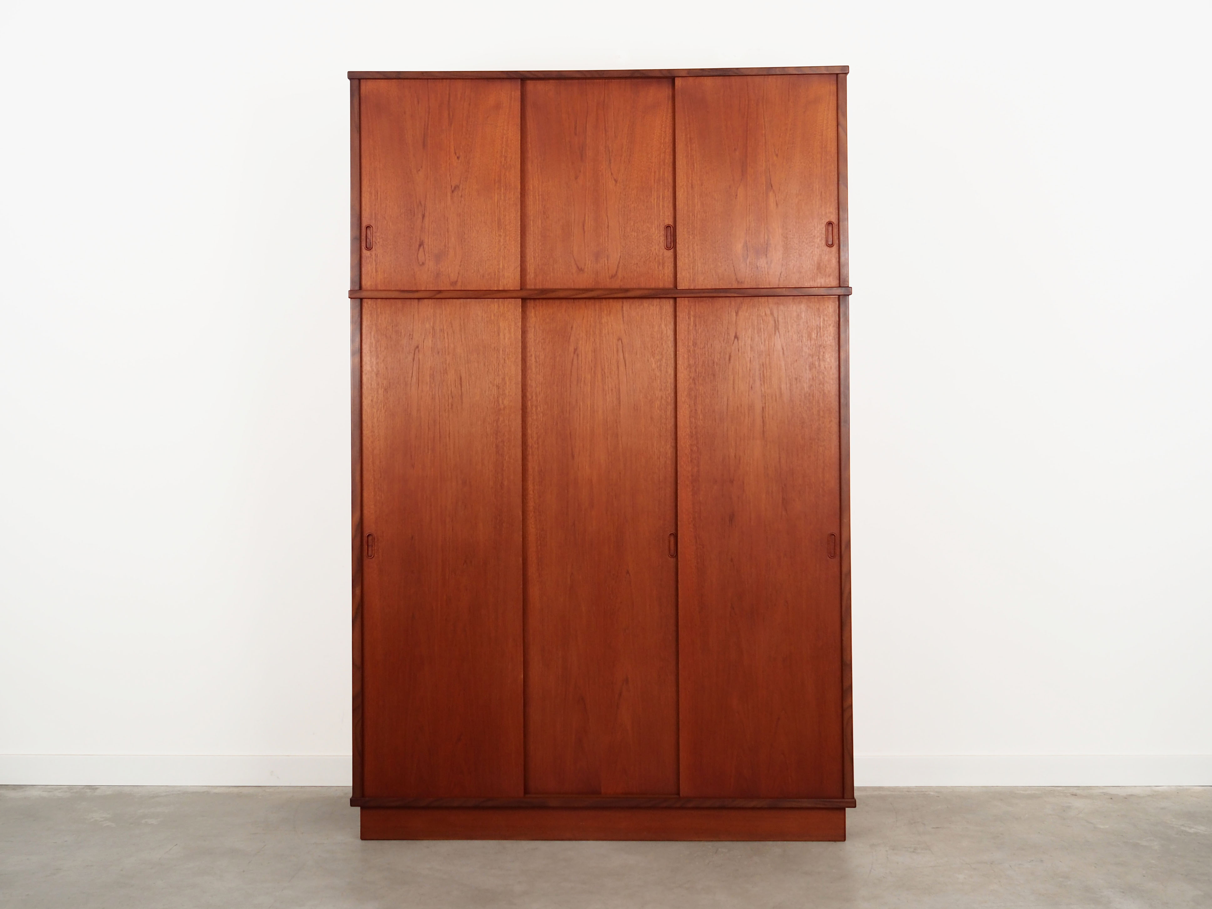 Teak wardrobe, Danish design, 1970s, production: Denmark