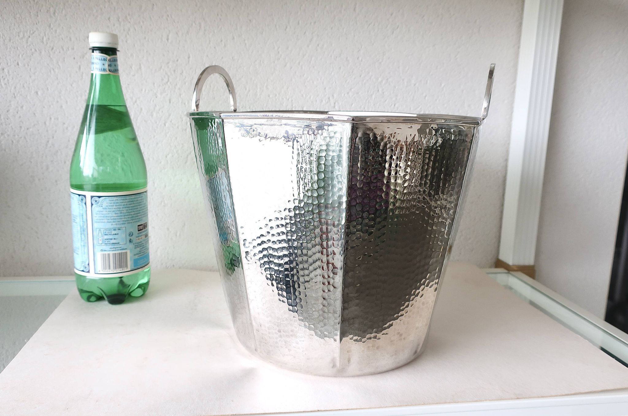 Champagne bucket circa 1960, Italian design Fratelli Cassetti, silver plated metal