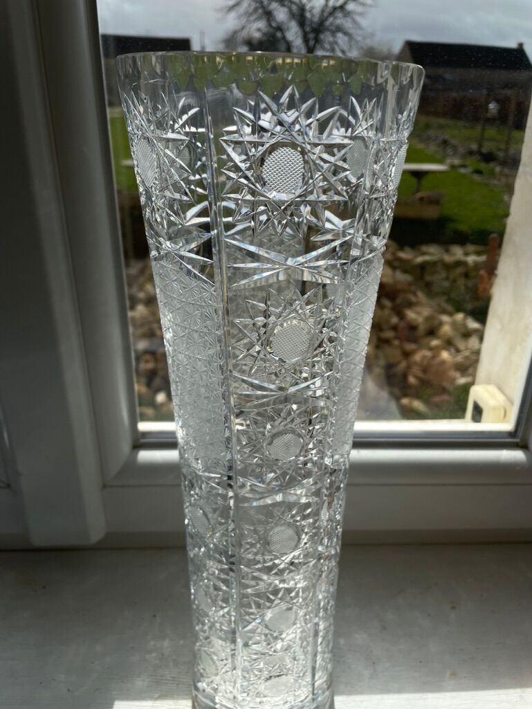 Carved crystal vase - Mid-twentieth century
