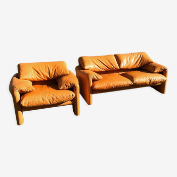 Sofa & armchair maralunga by Vico Magistretti for Cassina