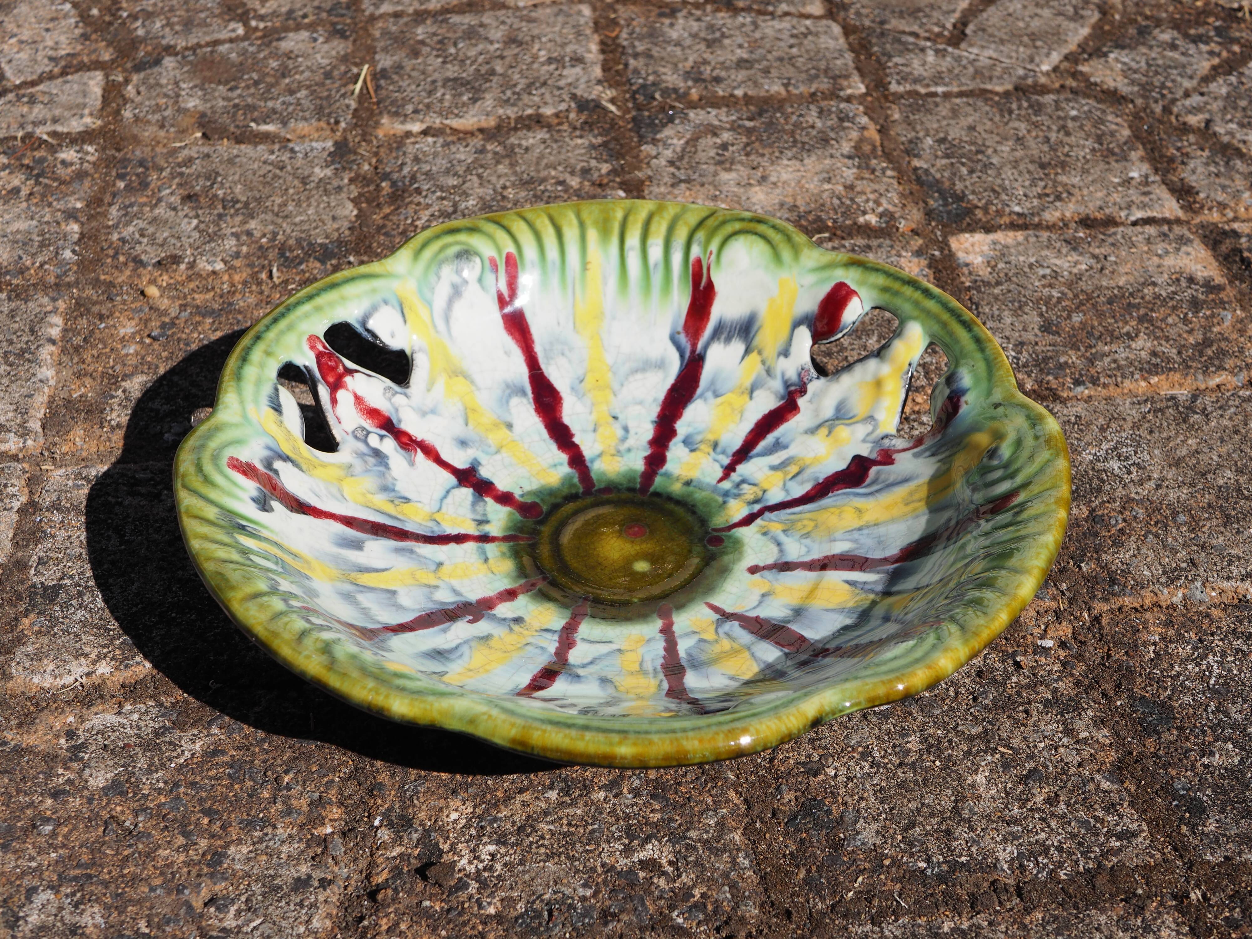 Coupe à fruit ajourée à coulures jaunes et rouges - Fat lava, West Germany - années 70