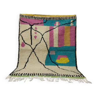 Handmade traditional carpet 250cm x 150cm Moroccan