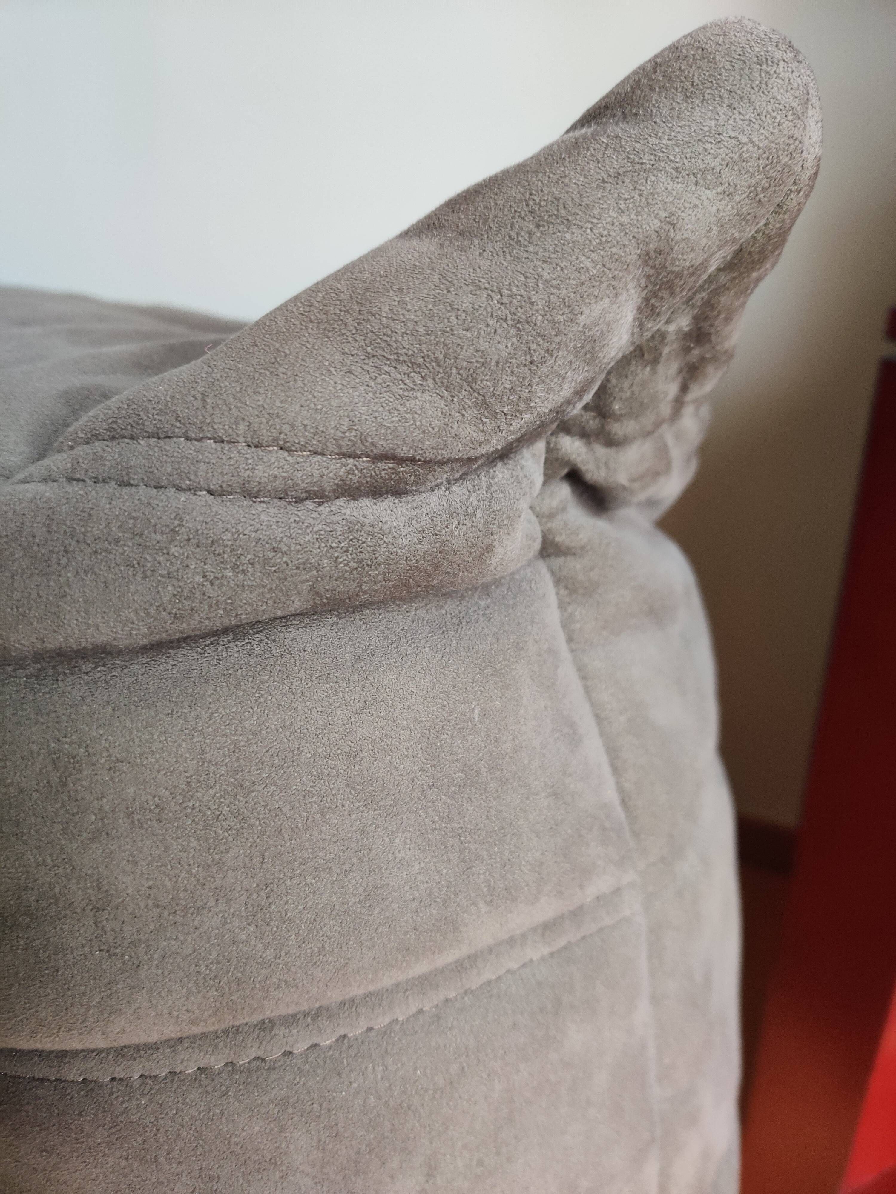 Togo 2-seater sofa