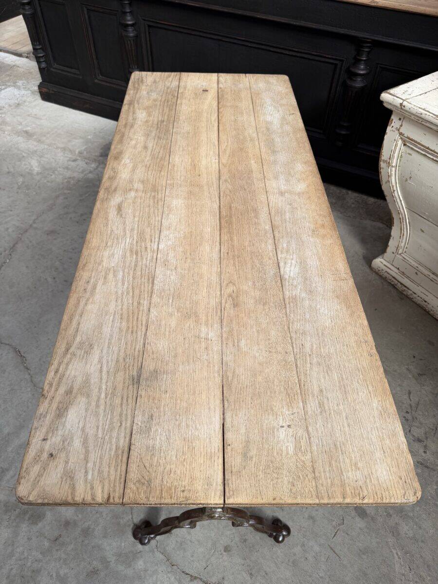 Grande table bistrot début XXème