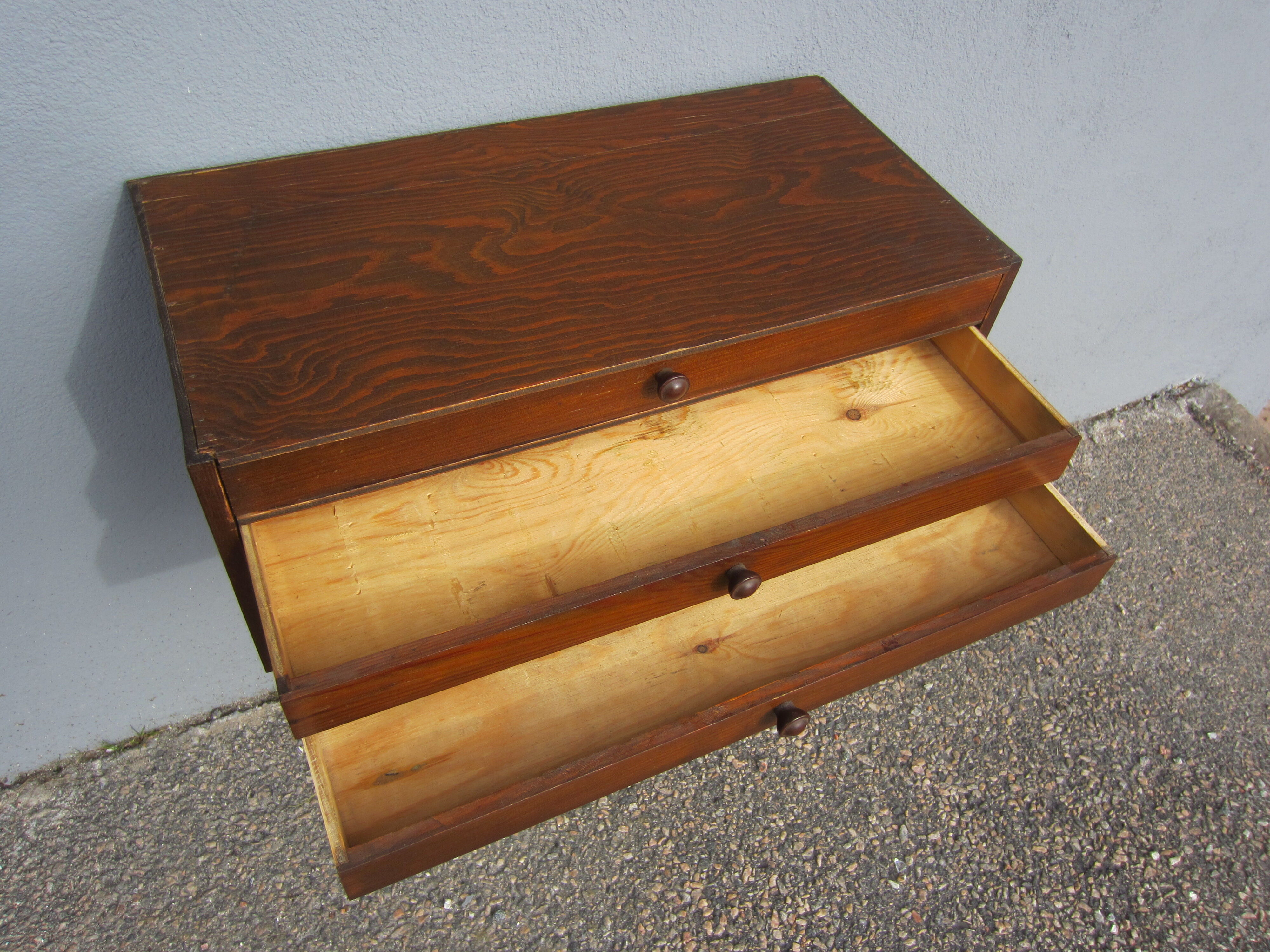 Loom furniture with watchmaker's drawers
