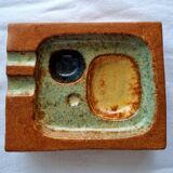 Enamelled stoneware pocket tray