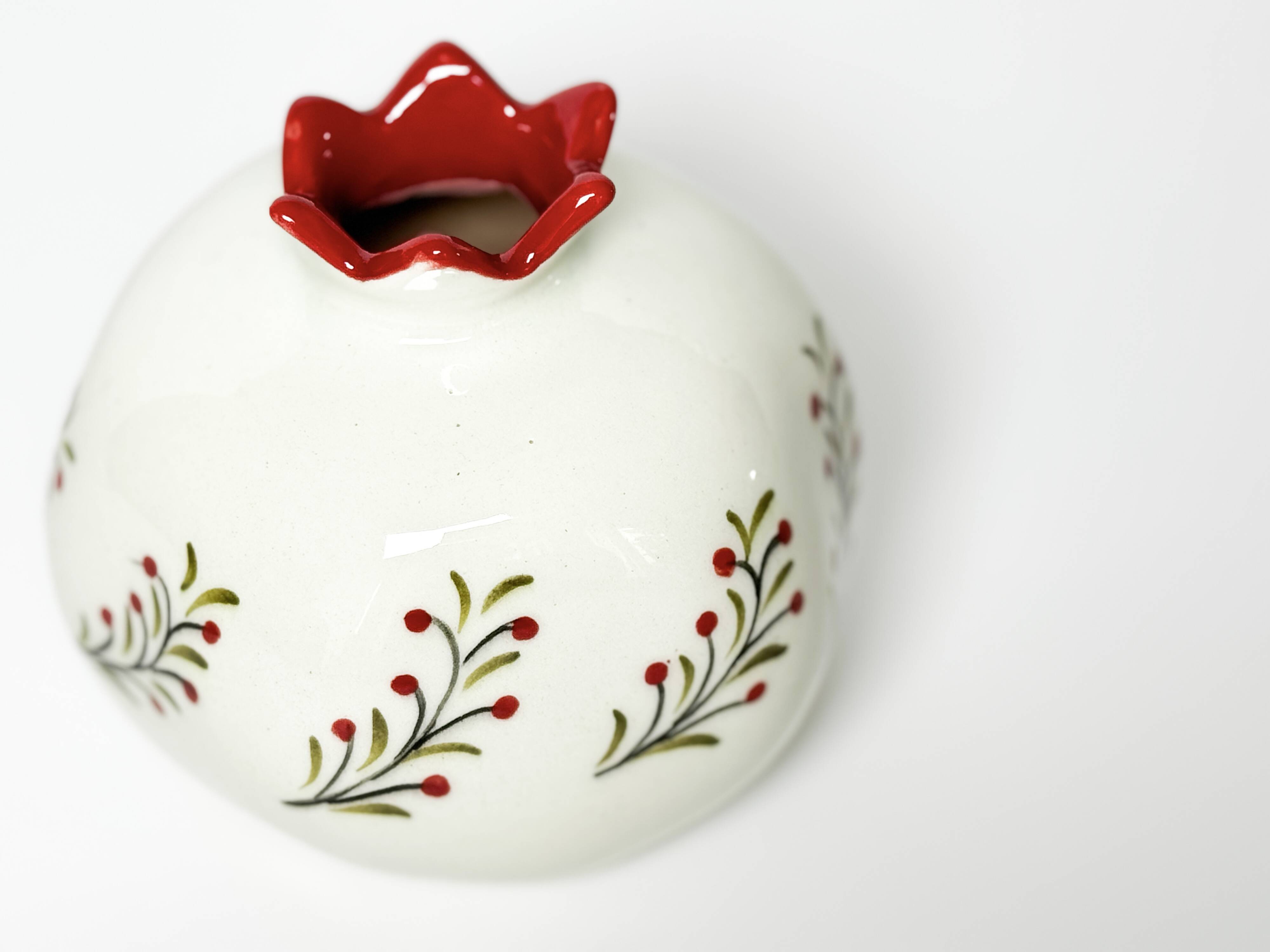 Iznik ceramic vase
