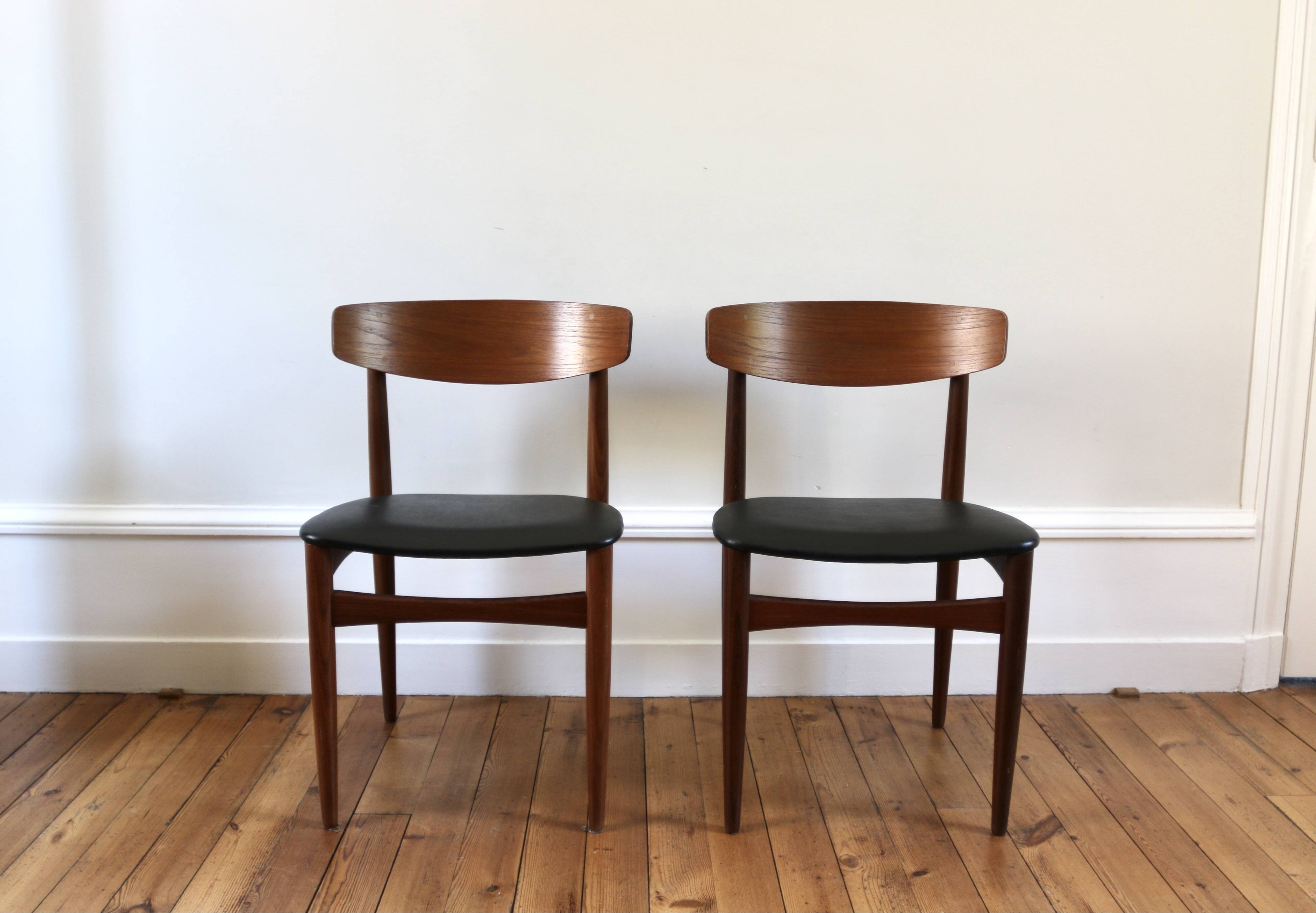 Set of 6 Scandinavian vintage teak chairs HW Klein 1960