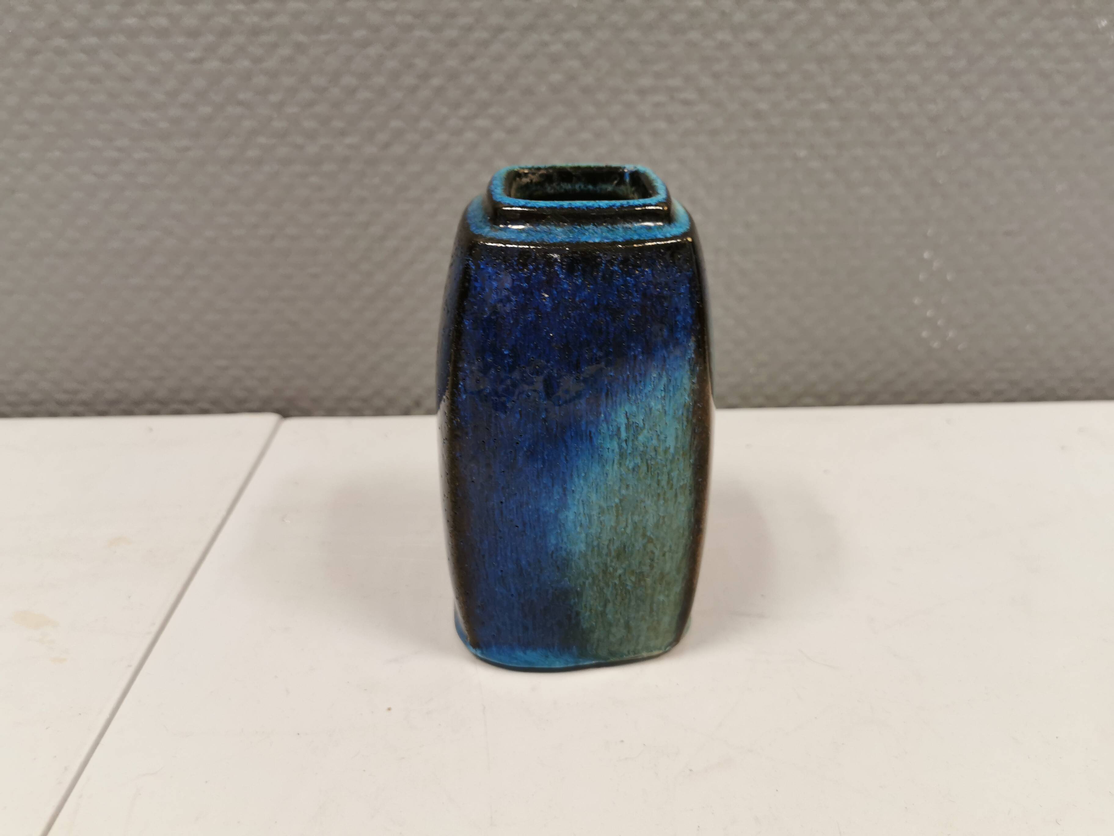 Vase in several shades of blue, from Danish Stogo art pottery. Estimated 1970-1980s