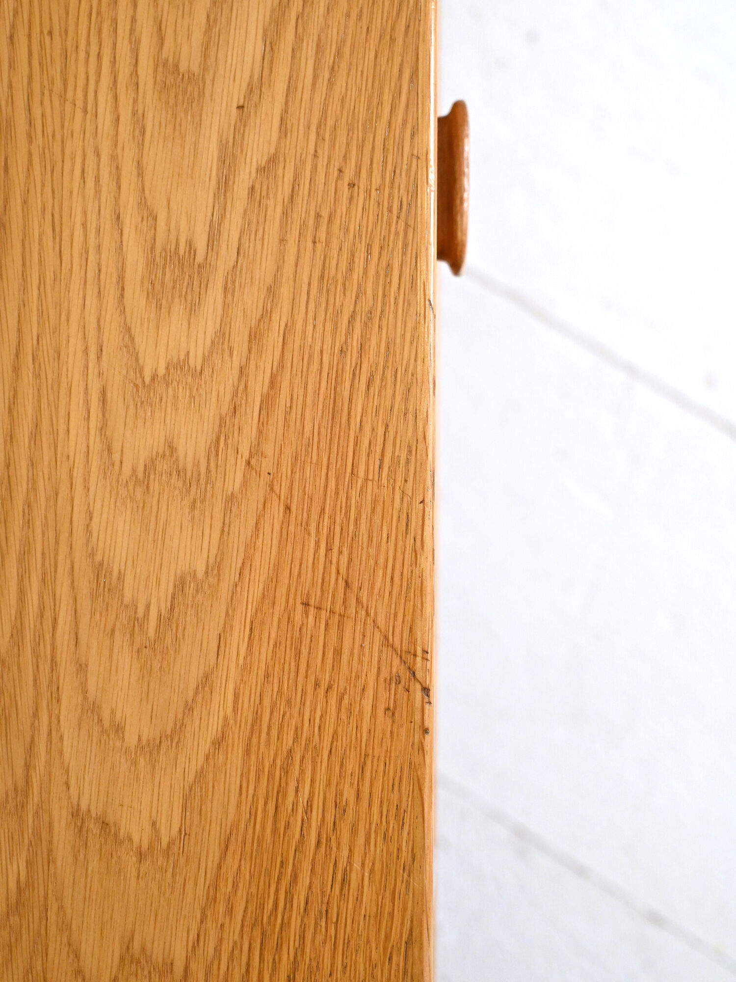 Chest of drawers - Vintage oak TV cabinet