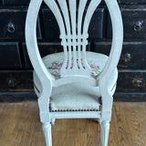 Chaise de style Louis XVI