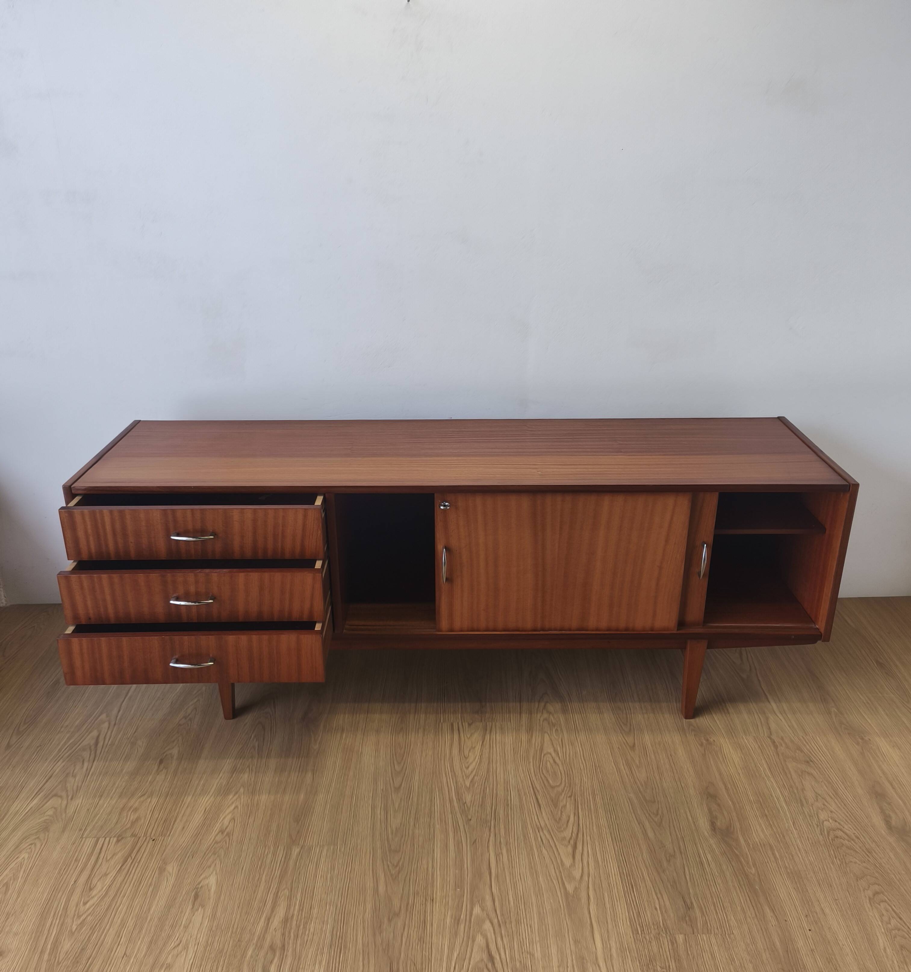 Modernist long sideboard from the 1970s.