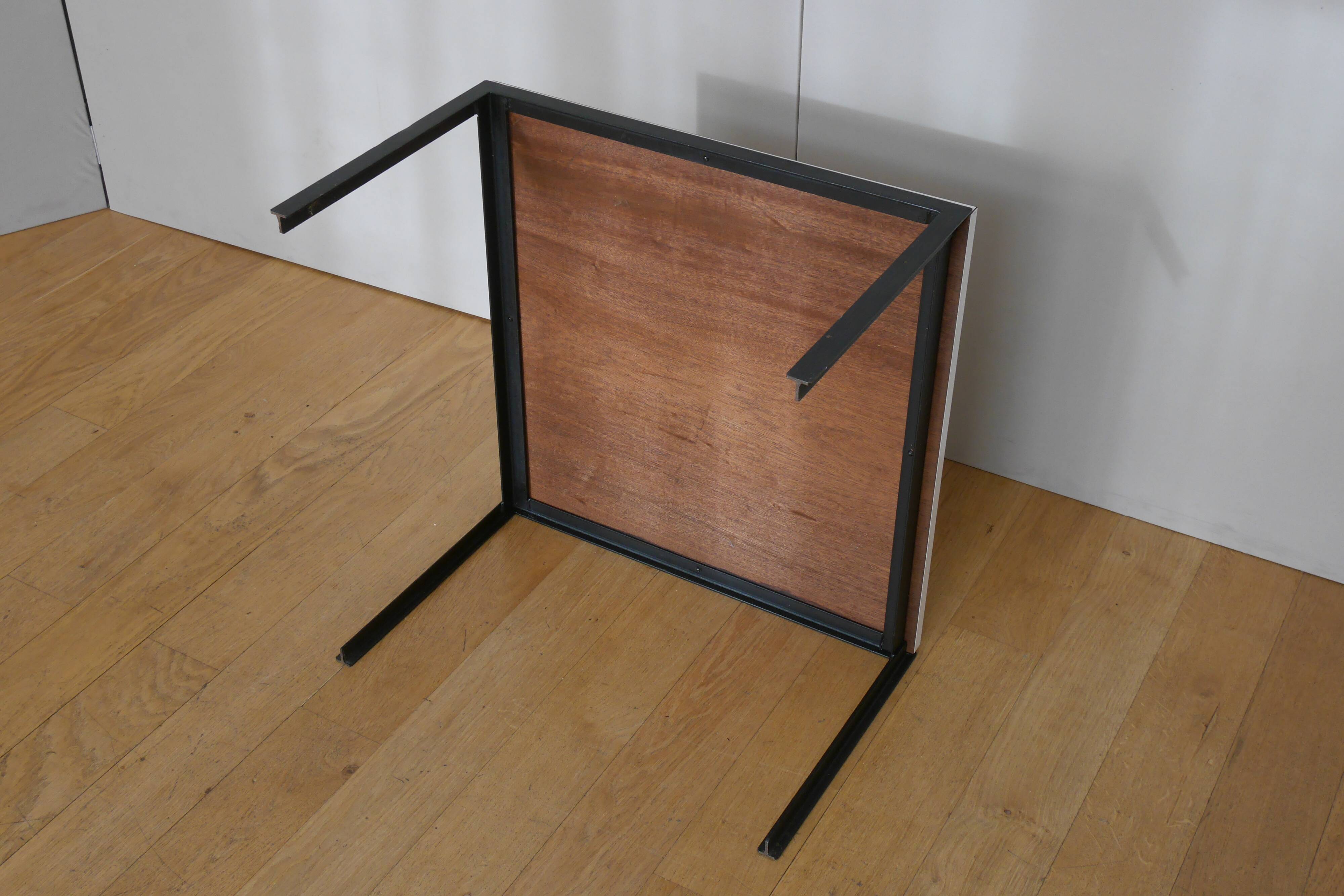 Table basse de Florence Knoll