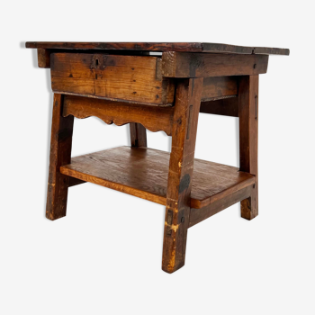 17th century antique spanish oak sidetable, 1700