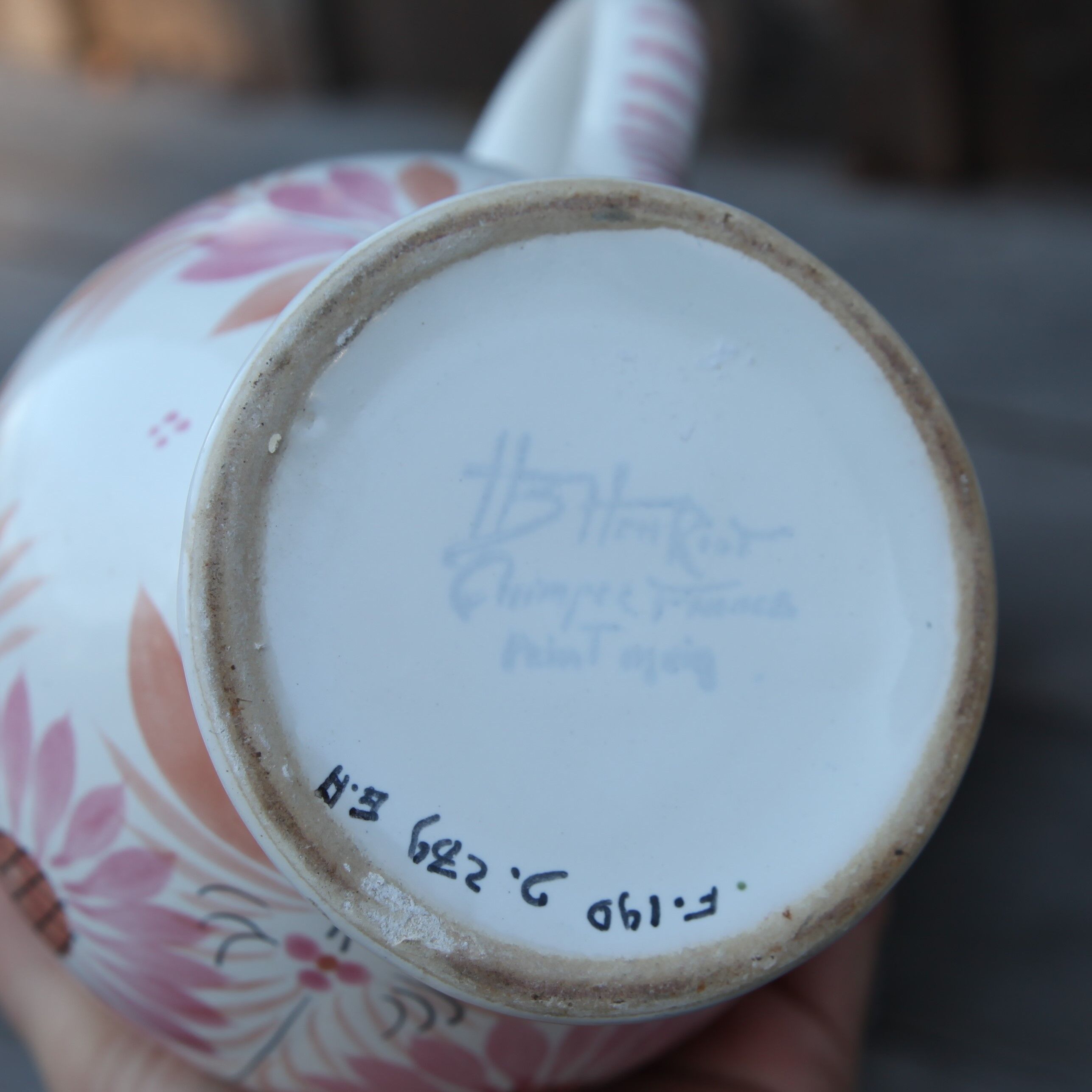 Pitcher Henriot Quimper