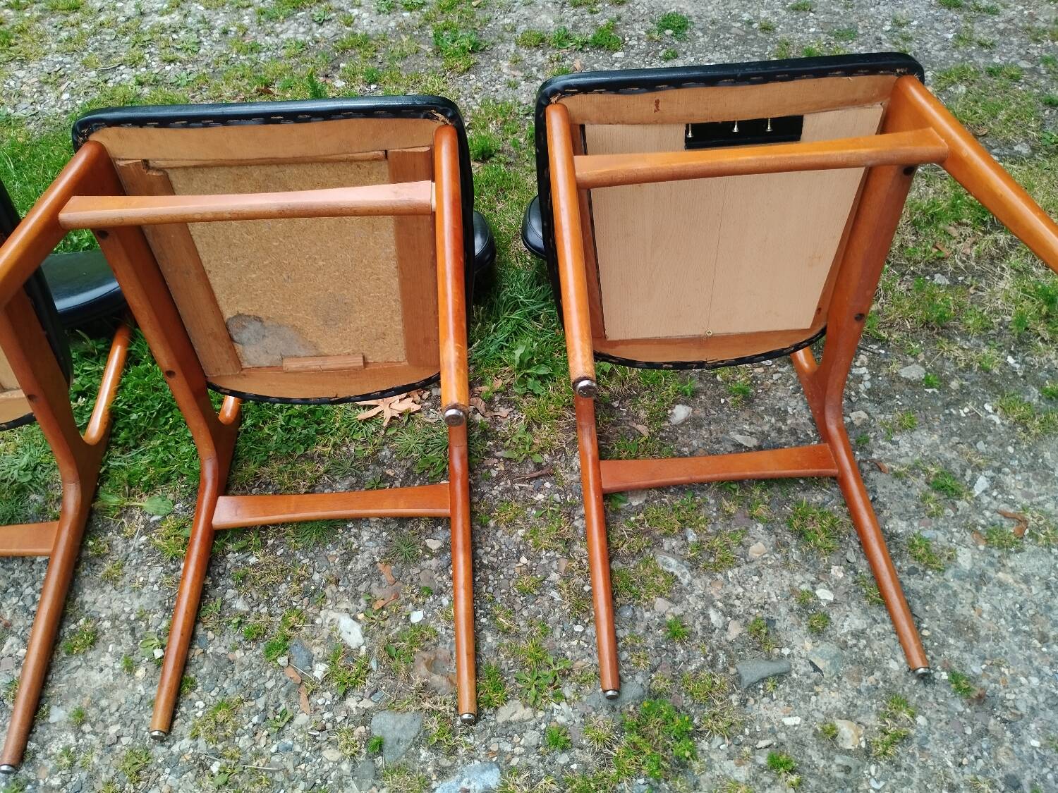 Series of 6 old Scandinavian design chairs