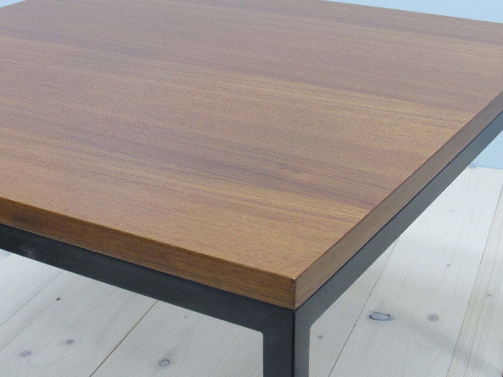 Teak side table - Läsko Studioform International - 1960s