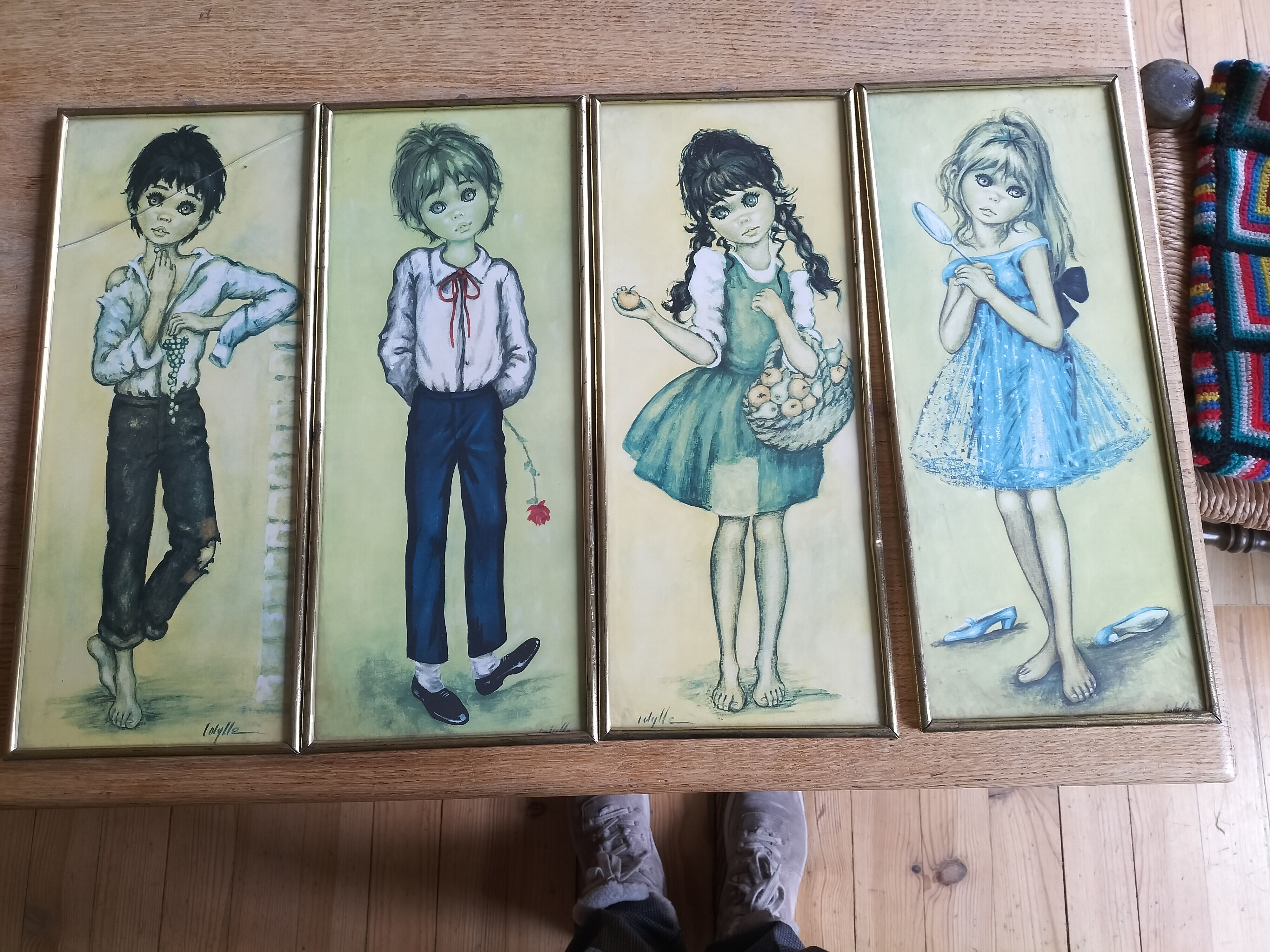 4 poulbots sign idyll year 70