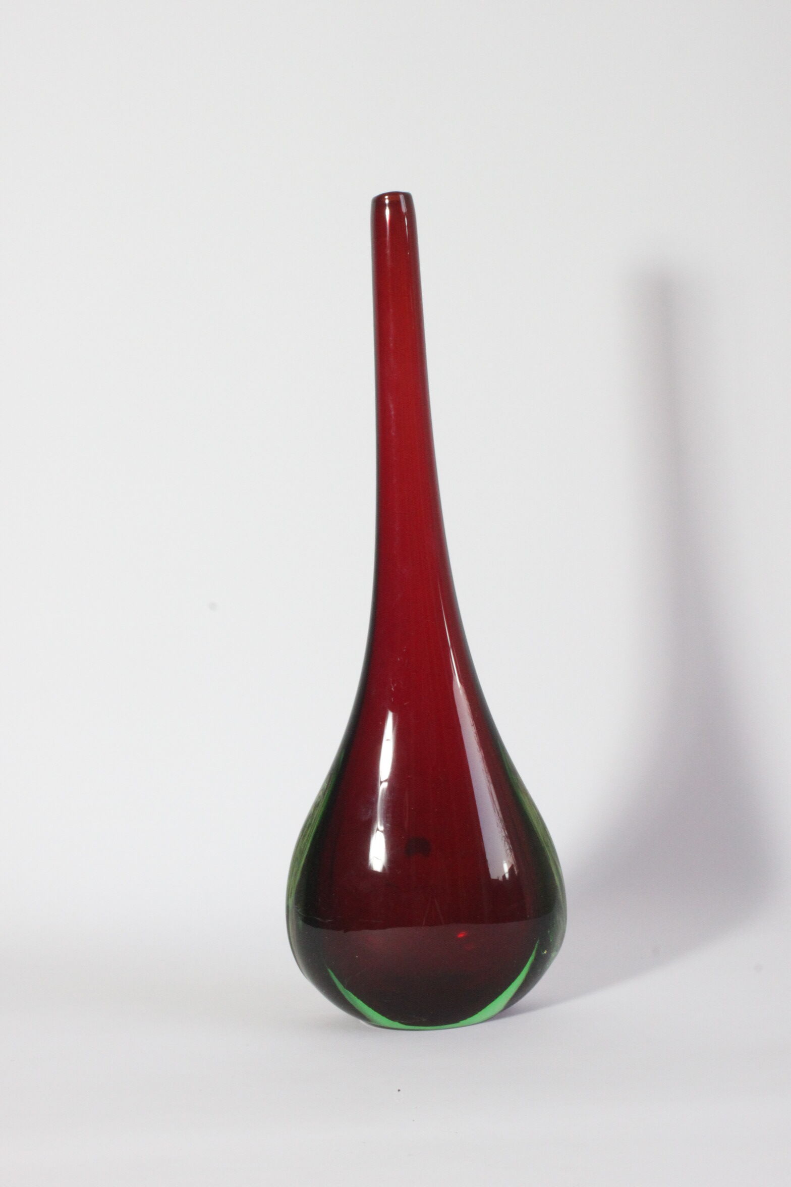 Sommerso drop vase in red and green, Murano 1950