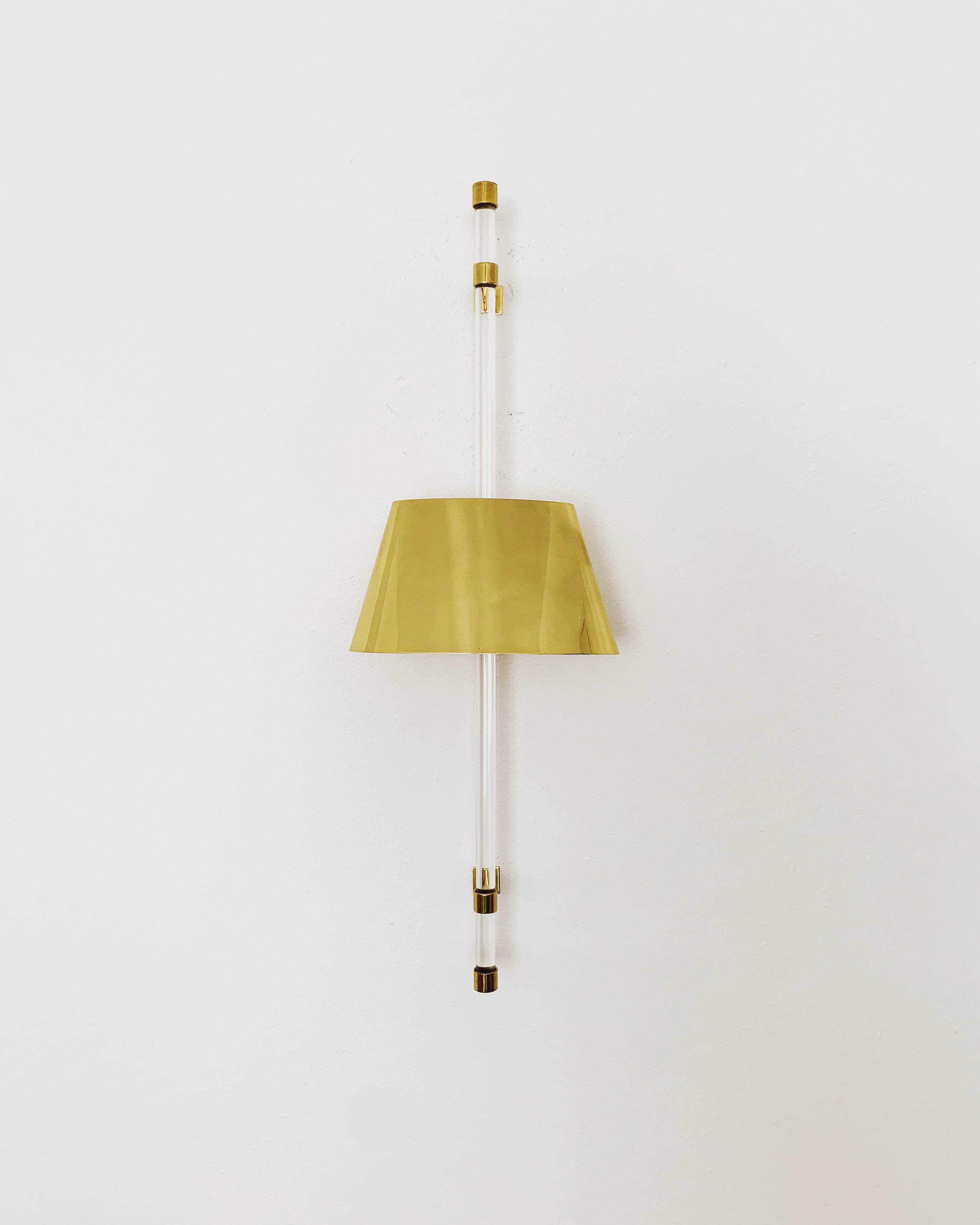 Applique murale en laiton et acrylique