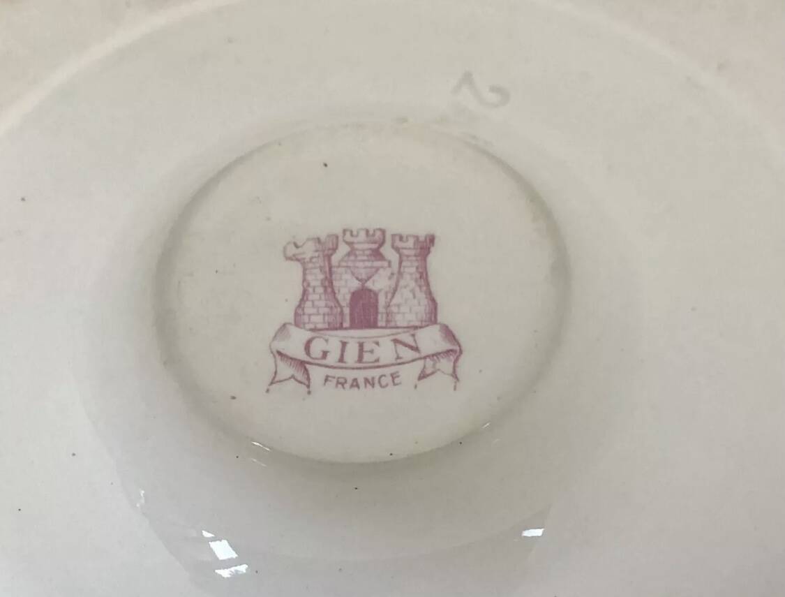 Antique large Gien vegetable soup tureen, pink landscape model, 1938/1960