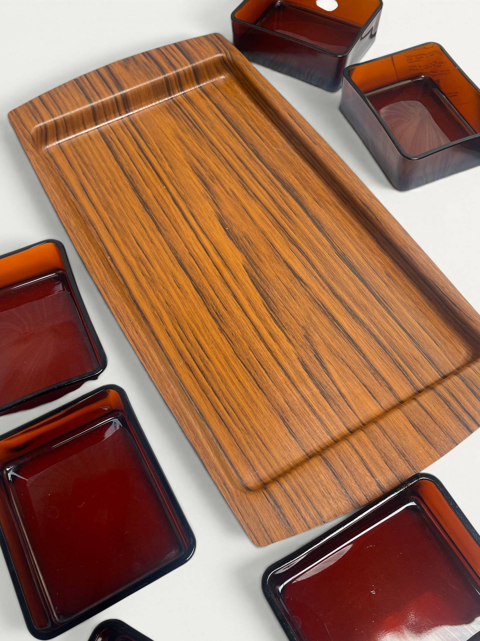Plateau apéritif service Vereco — verre ambré fumé — France années 70