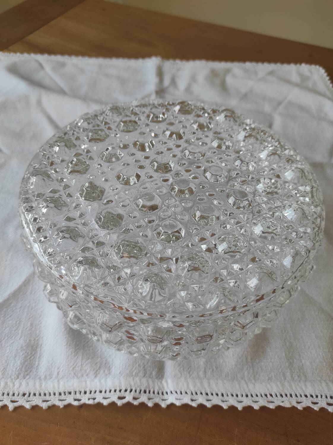 Glass ceiling light globe with relief decoration