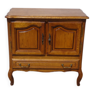 Oak sideboard with swivel screen tray