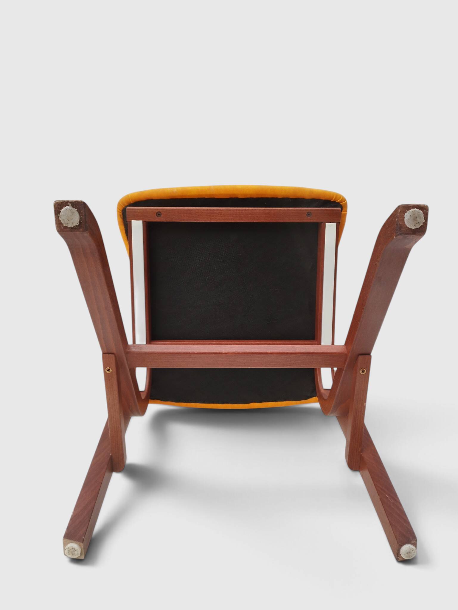 Set of 4 vintage saffron Scandinavian chairs