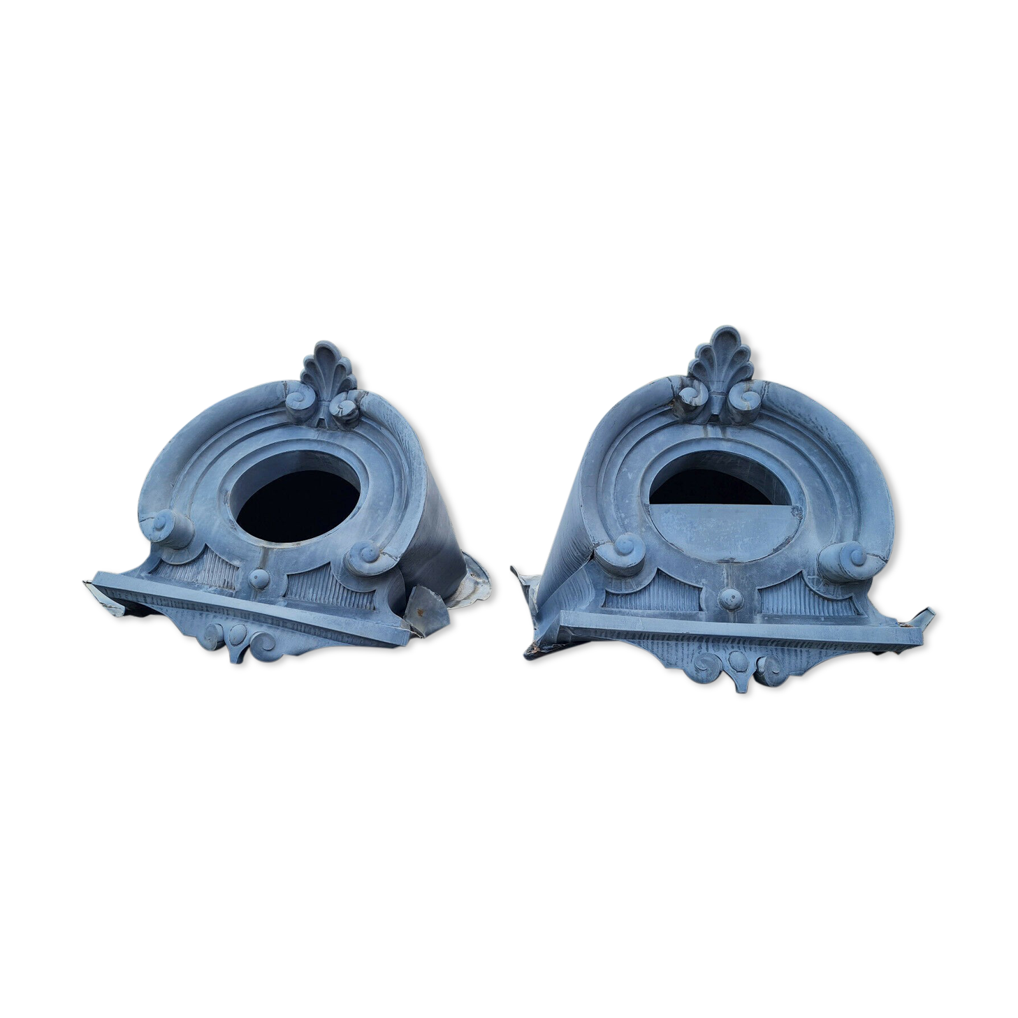 Elements of ancient architecture,  pair of beef's eye in zinc nineteenth century