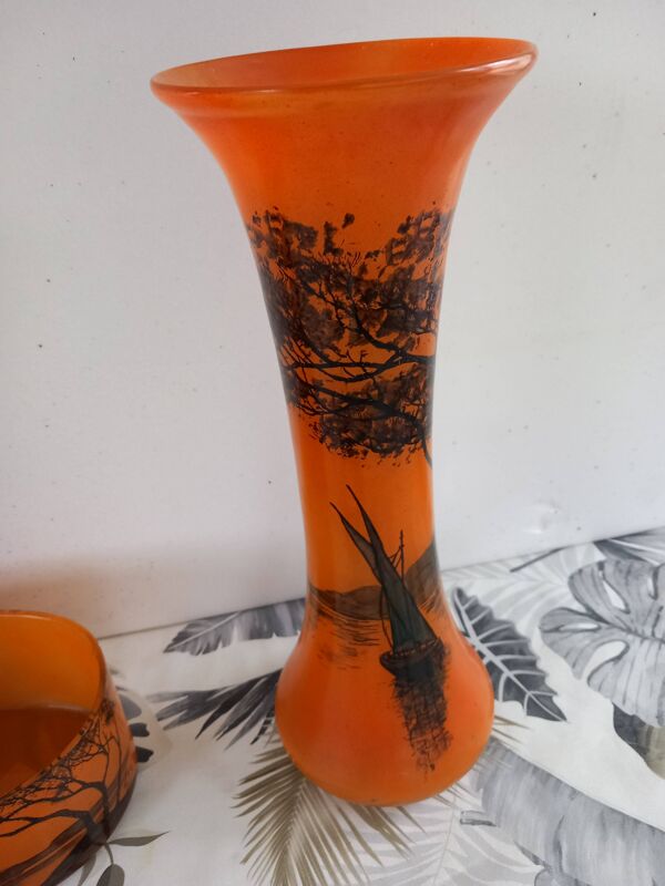 GARNITURE DE CHEMINEE EN PÄTE DE VERRE SIGNEE LEGRAS