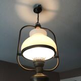 Lustre /suspension ancienne avec opaline /lampe à pétrole