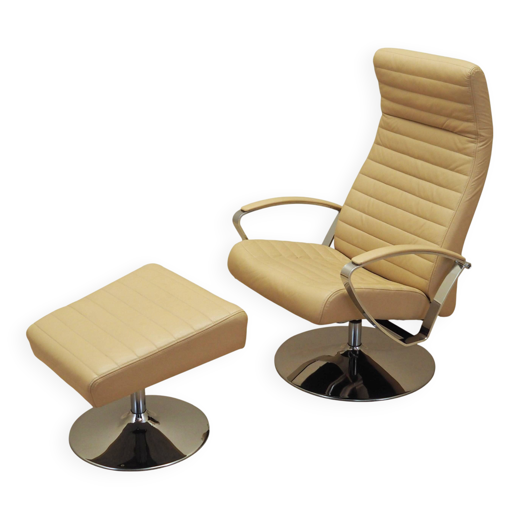 Lounge armchair and footstool set, Danish design, 1970s, manufacture: BoCon