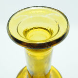 Lot of 2 yellow glass candlesticks