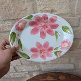 Oval serving dish with hand-painted pink flowers in San Marciano ceramic.