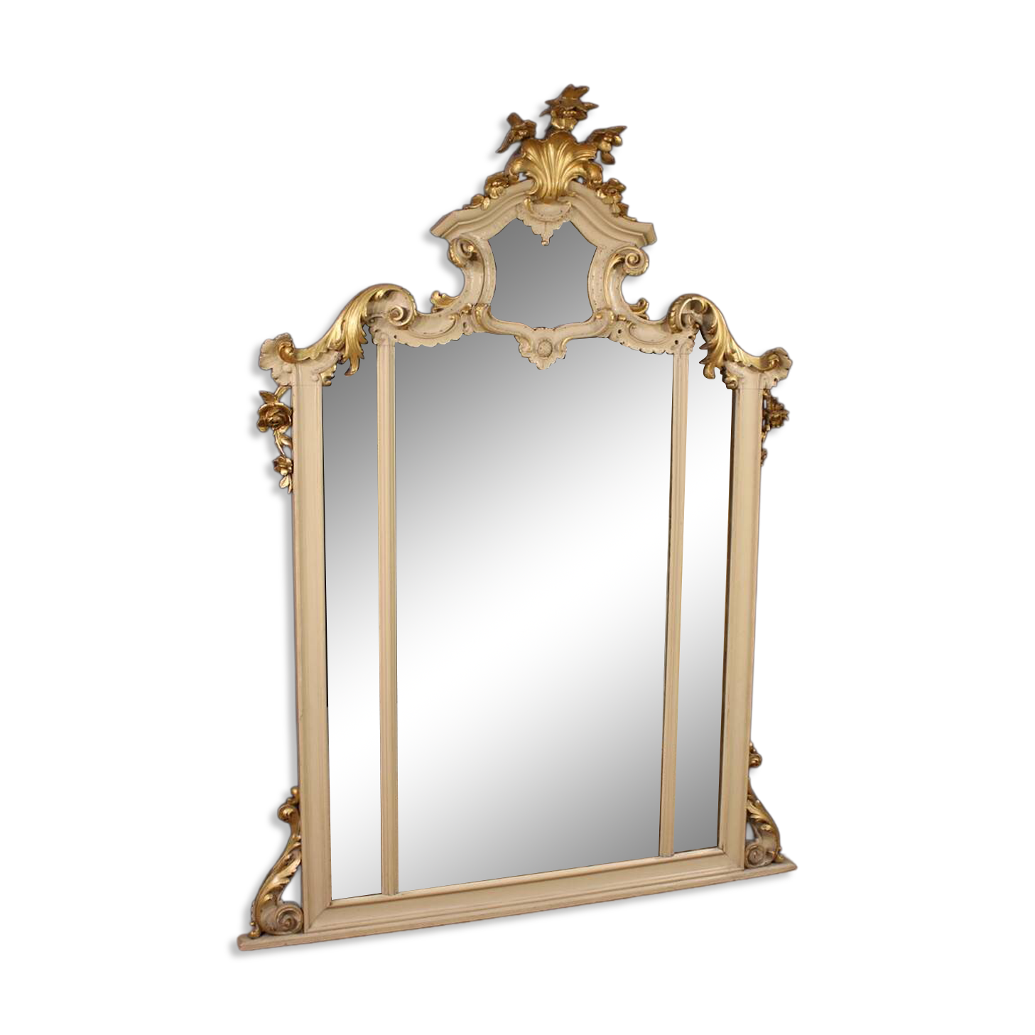 Great lacquered and gilded Louis XV style mirror from the 20th century